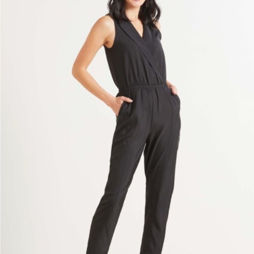 Evereve Classic Black Sleeveless Jumpsuit